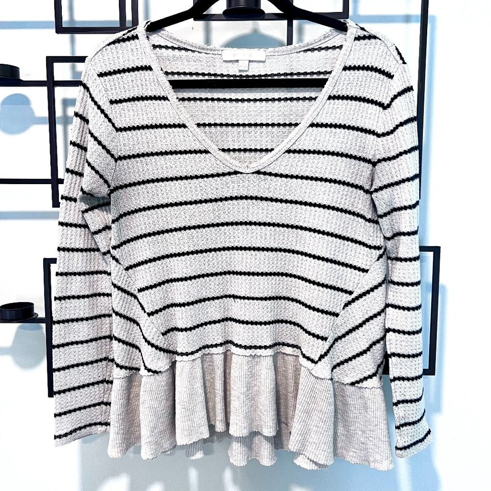 Anthropologie Eri + Ali V-Neck Waffle Knit Long Sleeve (S)